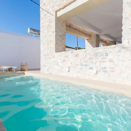 Triotissa Private Pool Bbq 50m From Beach Apartment *